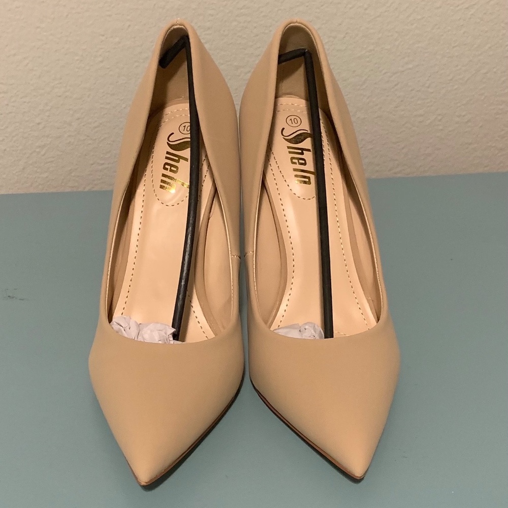 Cream High Heel Shoes - Picture 6 of 6